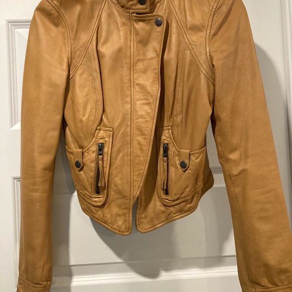 Crop leather jacket - Picture 2 of 5